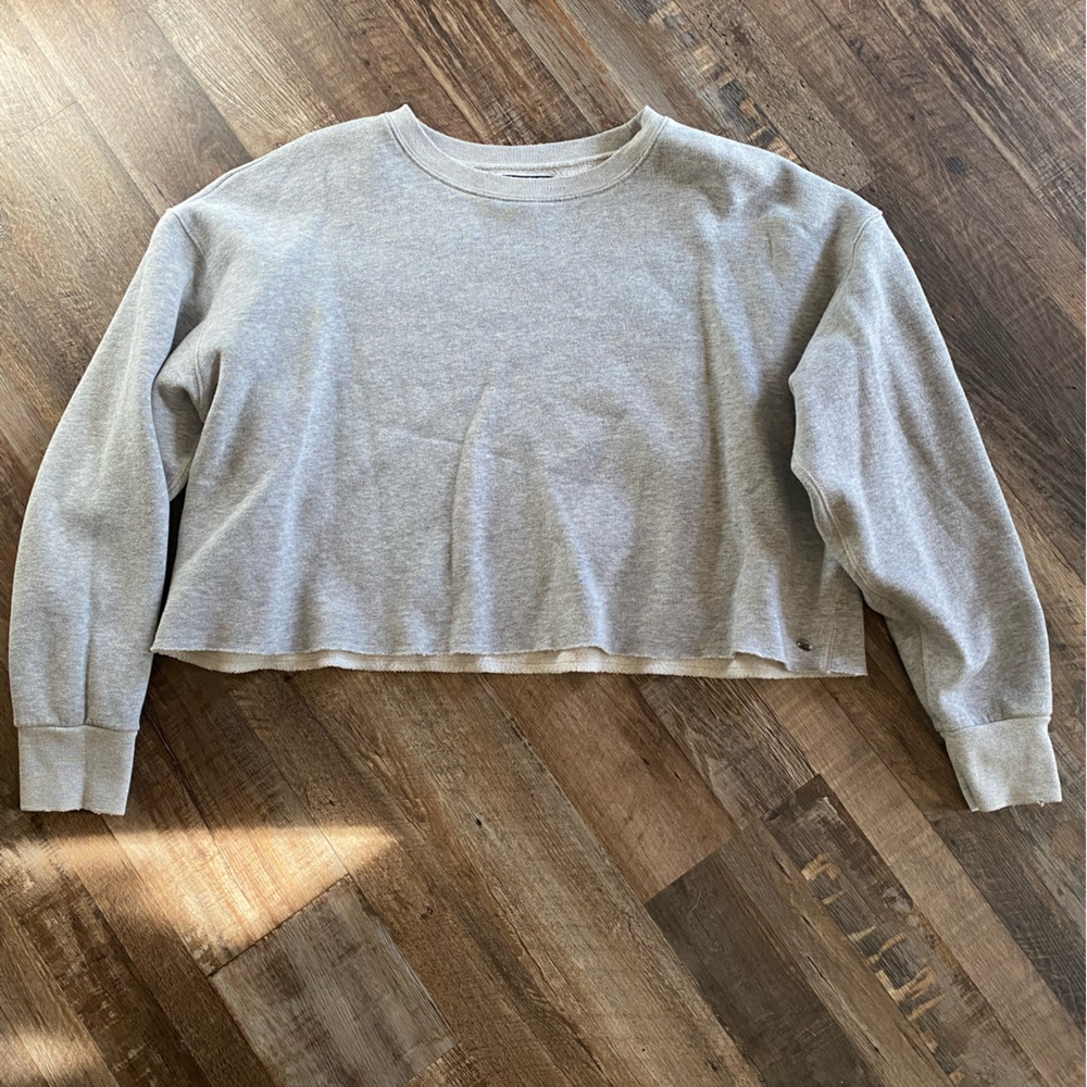 Very loved, American Eagle cropped sweater! Size XL